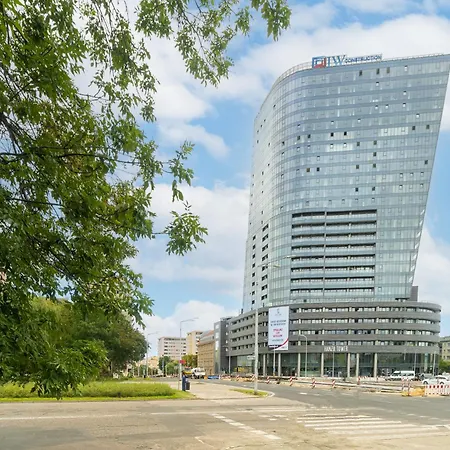 Margi Dali Prestige Lux Hanza Tower *