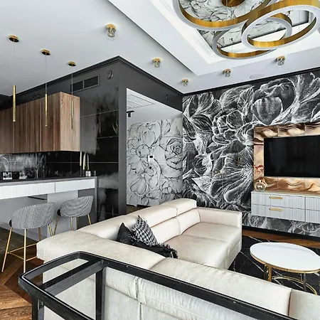 Margi Dali Prestige Lux Hanza Tower * シュチェチン