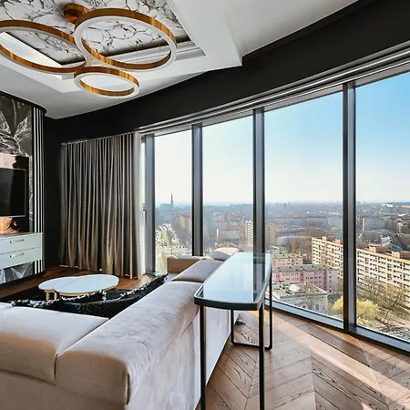 Margi Dali Prestige Lux Hanza Tower * シュチェチン