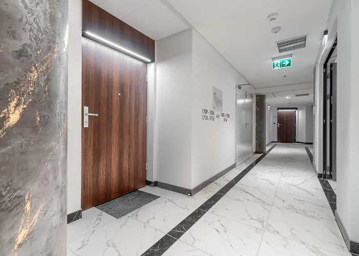 Margi Dali Prestige Lux Hanza Tower * Štetín