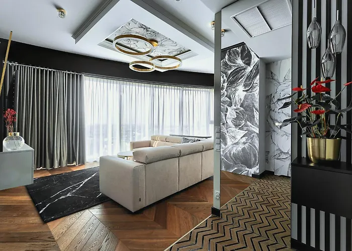 아파트 Margi Dali Prestige Lux Hanza Tower *