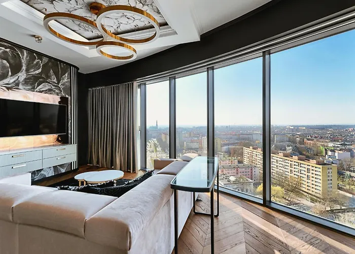 Margi Dali Prestige Lux Hanza Tower * شتشيتسين